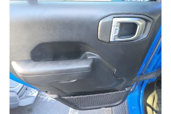 $36990 : Jeep Wrangler 2023 4x4 Rubic image 10