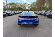 $19990 : Hyundai ELANTRA 2023 SEL 4dr thumbnail