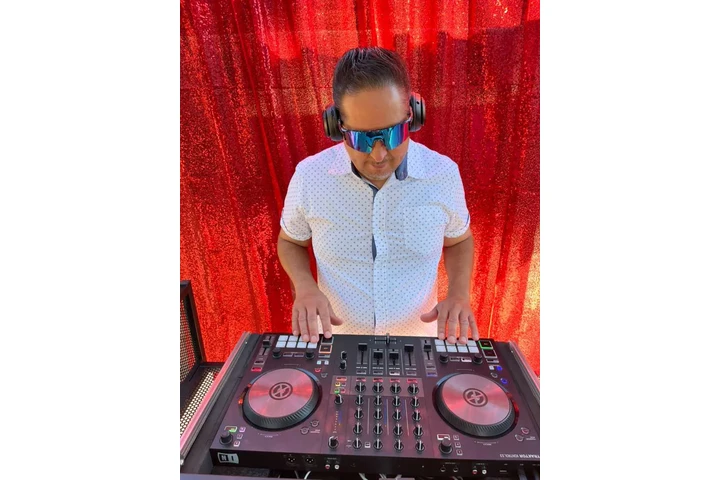 Dj Tony Reyes image 3
