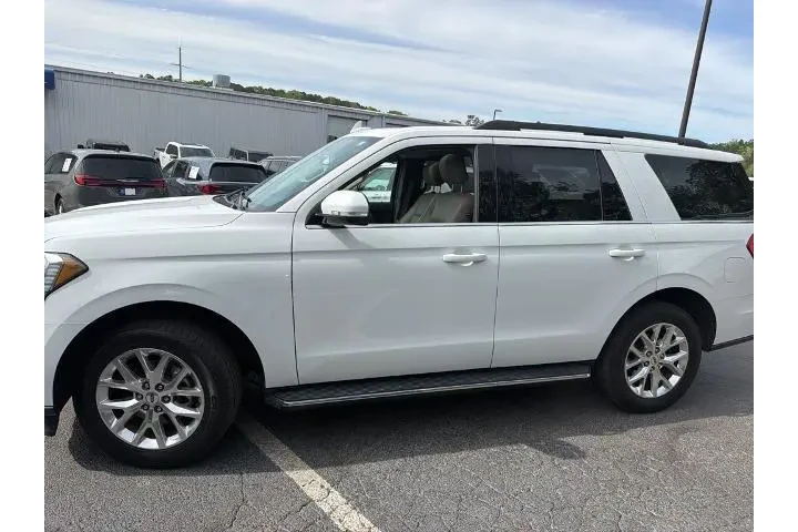 $24350 : Ford Expedition 2020 4x2 XLT image 3