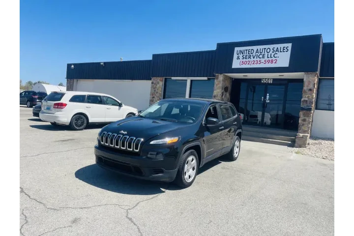 $5850 : 2014 Cherokee Sport image 4