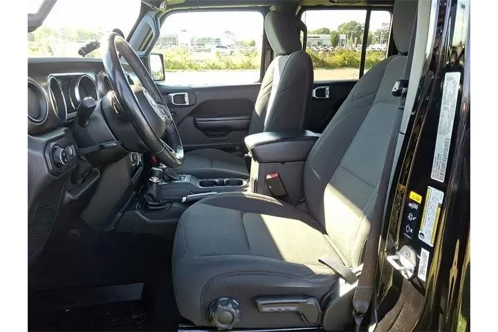 $27909 : Jeep Gladiator 2020 4x4 Spor image 10