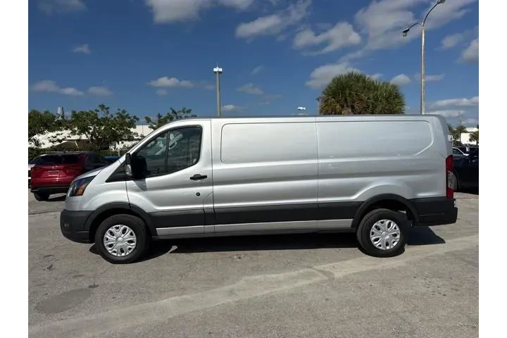 $30988 : Ford E-Transit 2023 image 6
