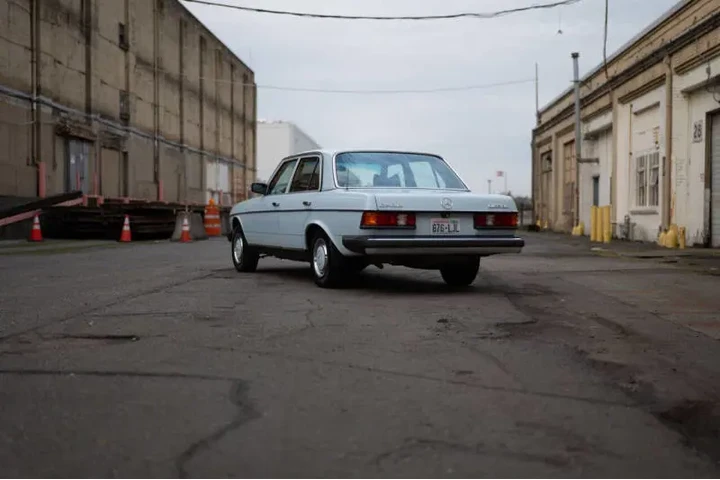 $10988 : 1978 Mercedes-Benz 240-Class image 10