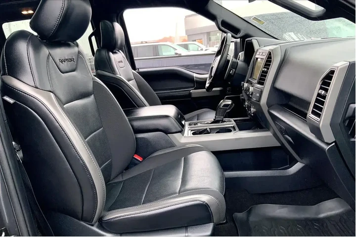 $35686 : Ford F-150 2019 4x4 Raptor 4 image 8