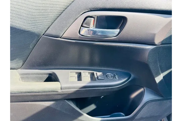 $12995 : 2014 Accord LX image 7
