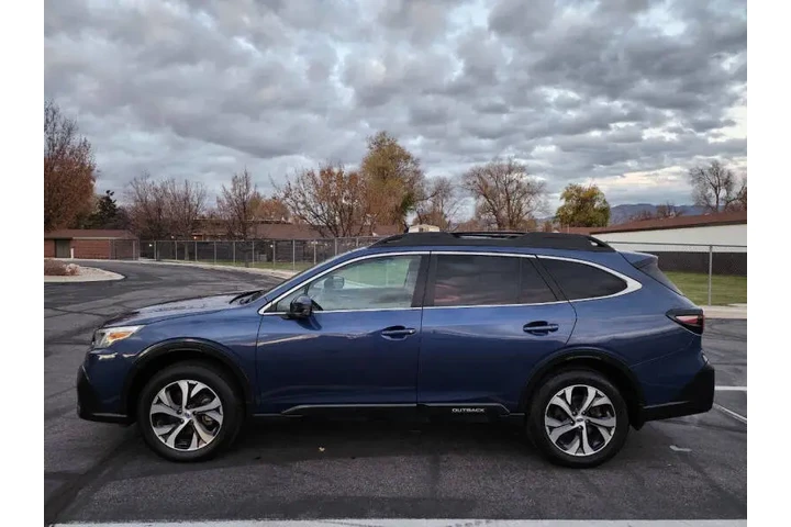 $19700 : 2020 Outback Limited image 6
