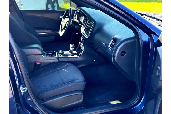 $19995 : 2015 Charger image 7