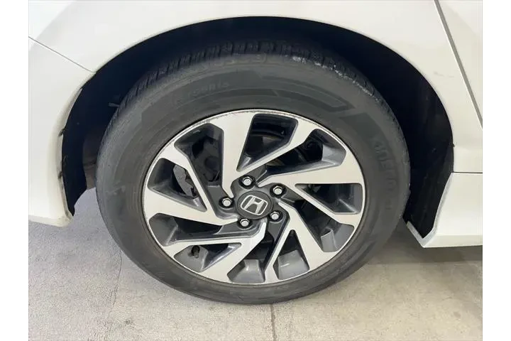 $12999 : Honda Civic 2016 EX 4dr Seda image 9