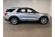 $28957 : Ford Explorer 2023 AWD Limit thumbnail
