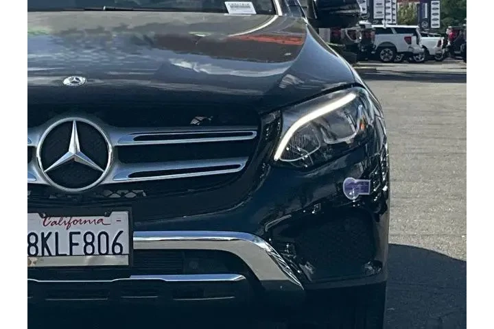 $25988 : Mercedes-Benz GLC 2019 AWD G image 4