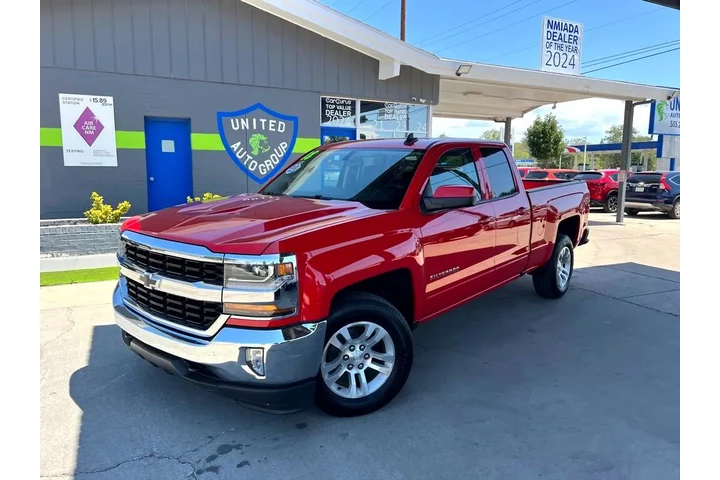 2018 Silverado 1500 LT Double image 1