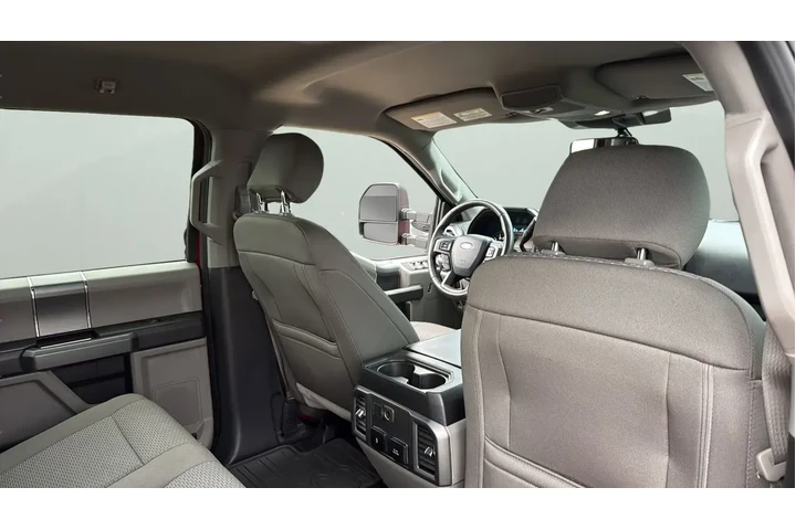 $33331 : Ford F-150 2020 4x4 XL 4dr S image 8