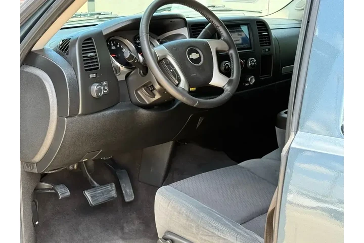$11299 : Chevrolet Silverado 1500 200 image 7