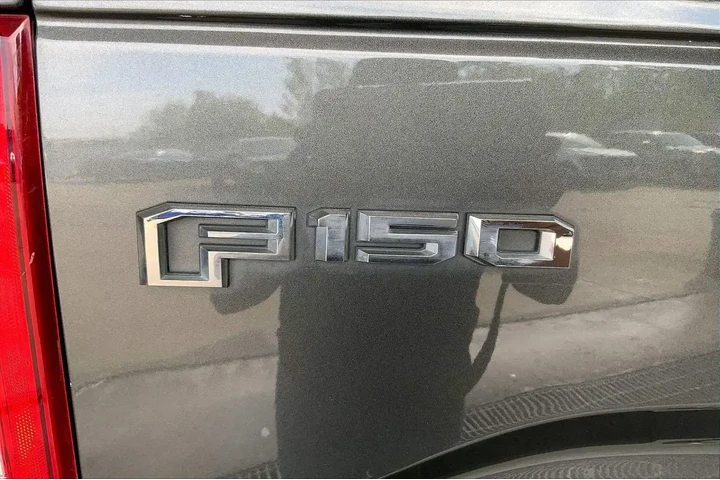 $21301 : Ford F-150 2017 4x4 King Ran image 9