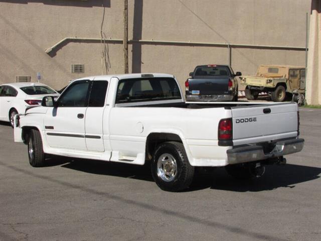 $8995 : 2001 Ram 2500 SLT image 9