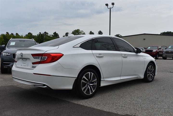 2018 Accord Hybrid Touring image 10