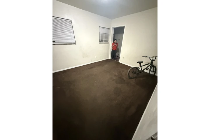 $800 : Cuarto image 1