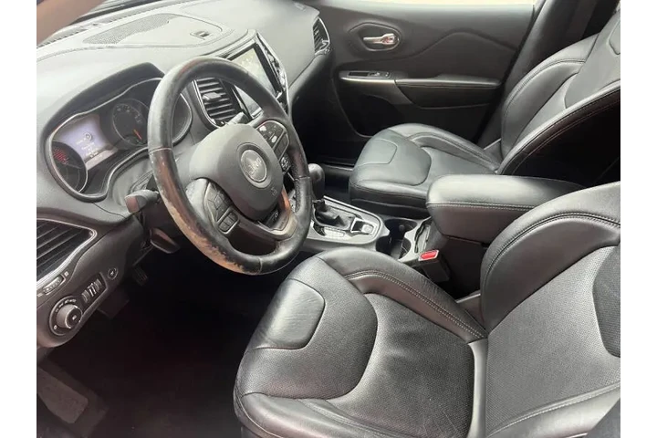 $22000 : 2020 Cherokee Limited image 8