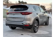 $10888 : Kia Sportage 2020 AWD LX 4dr thumbnail