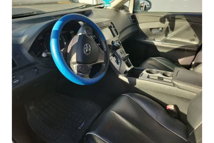 $11990 : Toyota Venza 2013 AWD Limite image 4