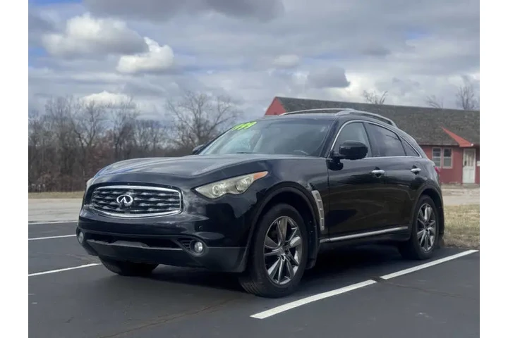 $4999 : 2010 FX35 image 1