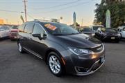 2020 Pacifica Limited en Modesto