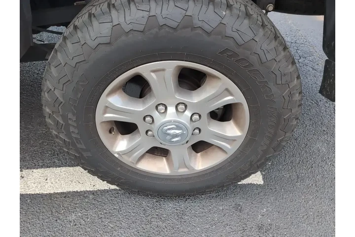 $39799 : Ram 2500 2023 4x4 Big Horn 4 image 5