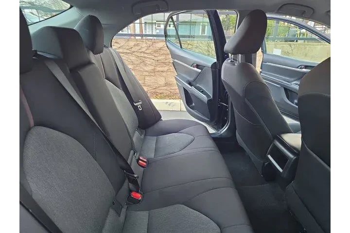 $18995 : Toyota Camry 2019 LE 4dr Sed image 10