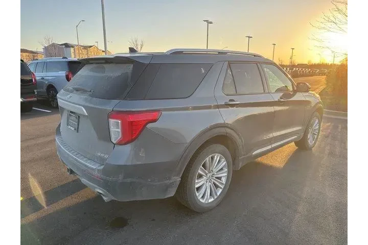 $28000 : Ford Explorer 2022 AWD Limit image 7