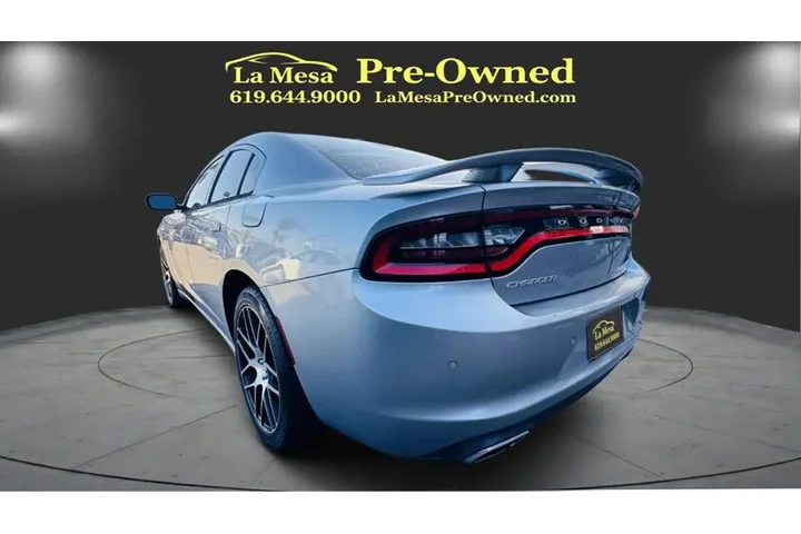 $8995 : 2015 Charger SE image 3