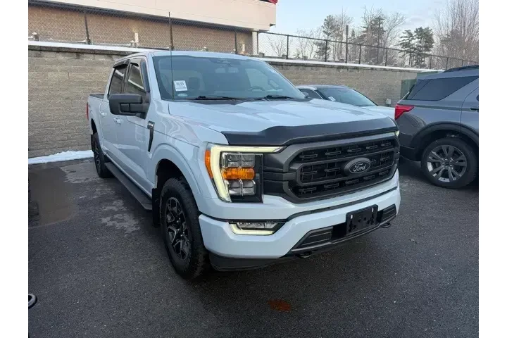 $38213 : Ford F-150 2022 4x4 XLT 4dr image 3