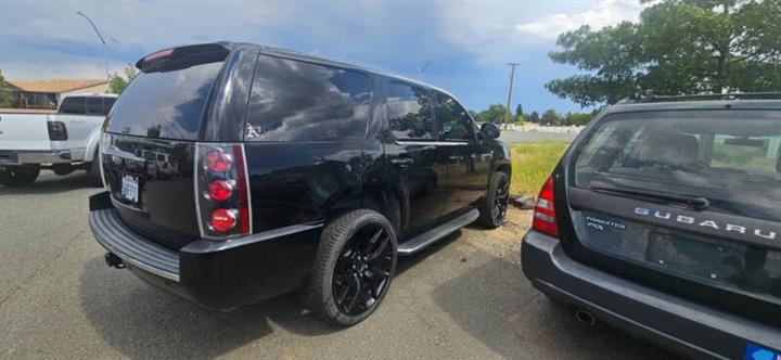 $8999 : 2007 GMC Yukon Denali image 4