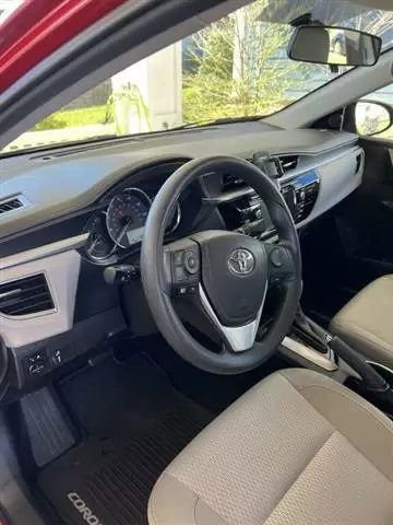 $9000 : 2016 COROLLA LE PLUS image 5