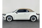 Volkswagen Beetle Convertibl thumbnail