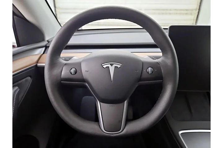 $36998 : Tesla Model Y 2024 Long Rang image 10