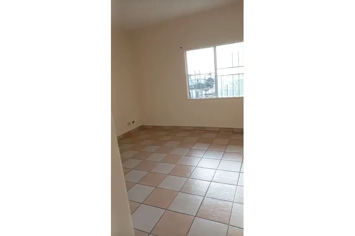 $800 : Departamento en renta en Playa image 6