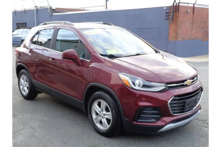 $7950 : 2017 Trax LT image 3