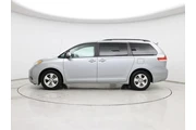 $17998 : Toyota Sienna 2014 LE 7-Pass thumbnail