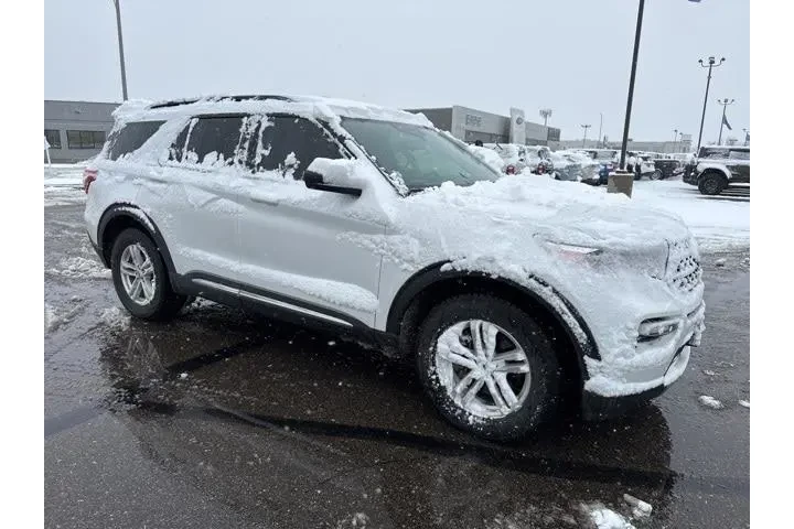 $28000 : Ford Explorer 2022 AWD XLT 4 image 1