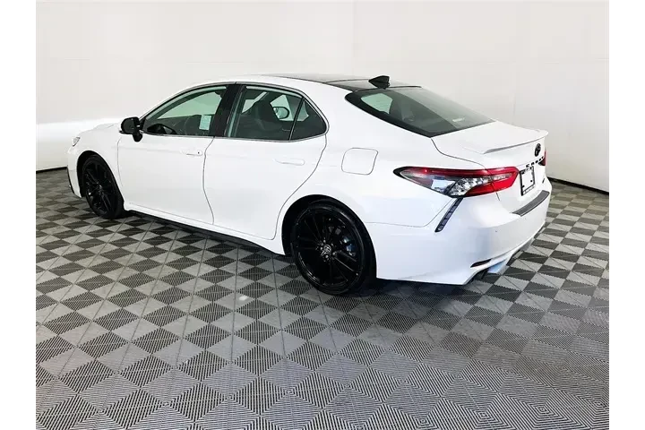 $32900 : Toyota Camry 2024 XSE V6 4dr image 5