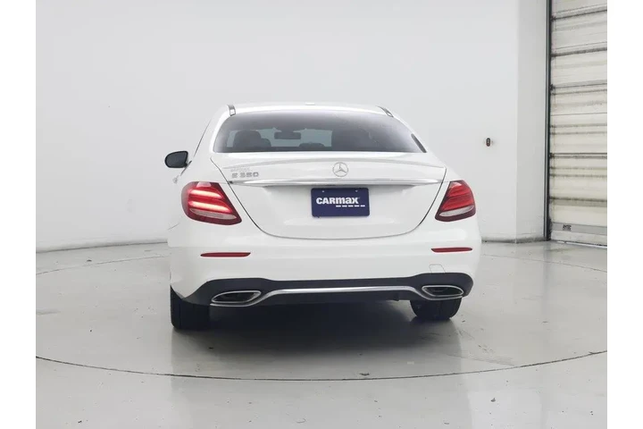 $27998 : Mercedes-Benz E-Class 2020 E image 6