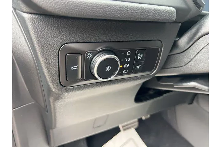 $26405 : Ford Escape 2023 AWD ST-Line image 8