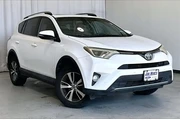 Toyota RAV4 2017 XLE 4dr SUV