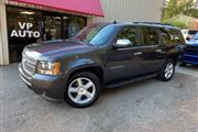 $13999 : 2010 Suburban LT thumbnail