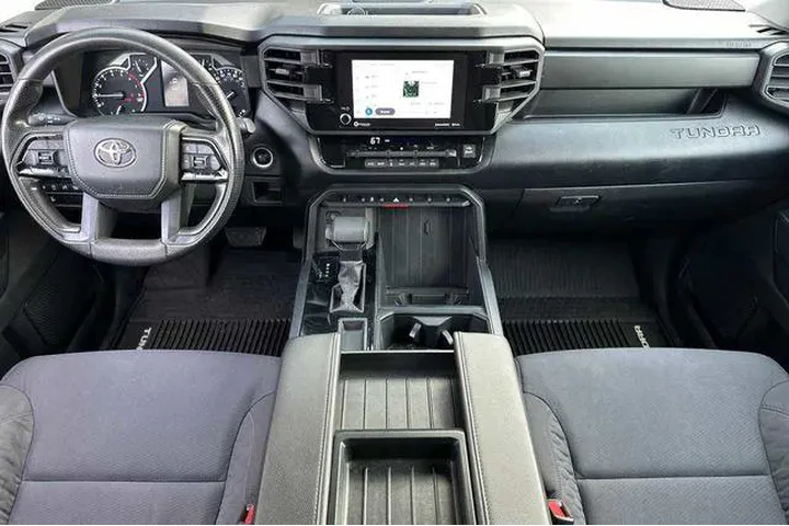 $29763 : Toyota Tundra 2022 4x2 SR 4d image 5