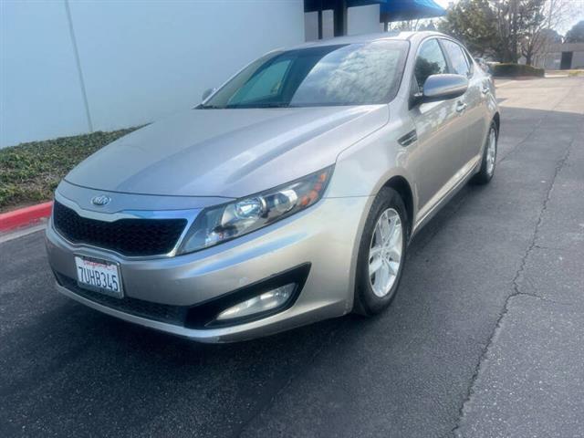 $7700 : 2013 Optima LX image 3