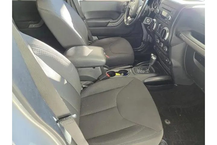 Jeep Wrangler Unlimited 2017 image 4