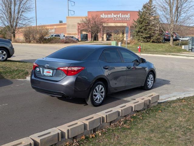 $10900 : 2018 Corolla LE image 6