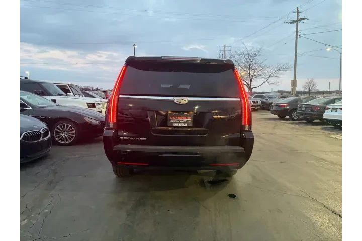 $24995 : 2017 ESCALADE ESV image 2